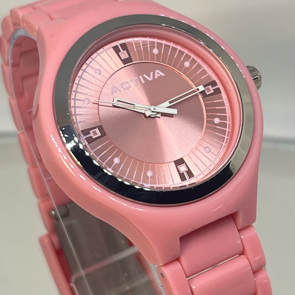 ACTIVA! Fun and funky pink Activa watch is awesome! Quality made by Invicta!